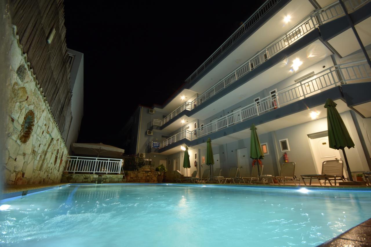 Kiwi Apartments Néa Fókaia Extérieur photo